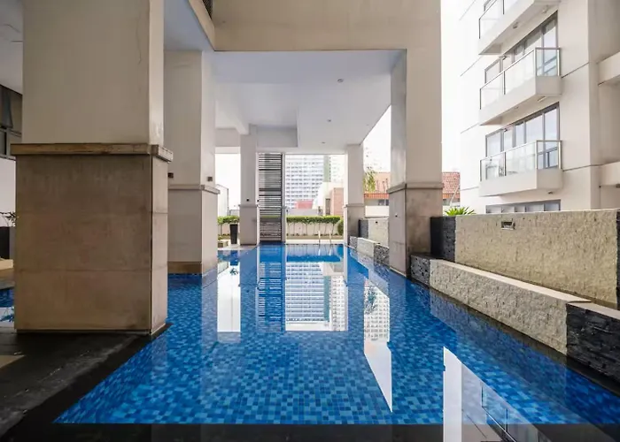 Hamilton Greenbelt Makati Aparthotel
